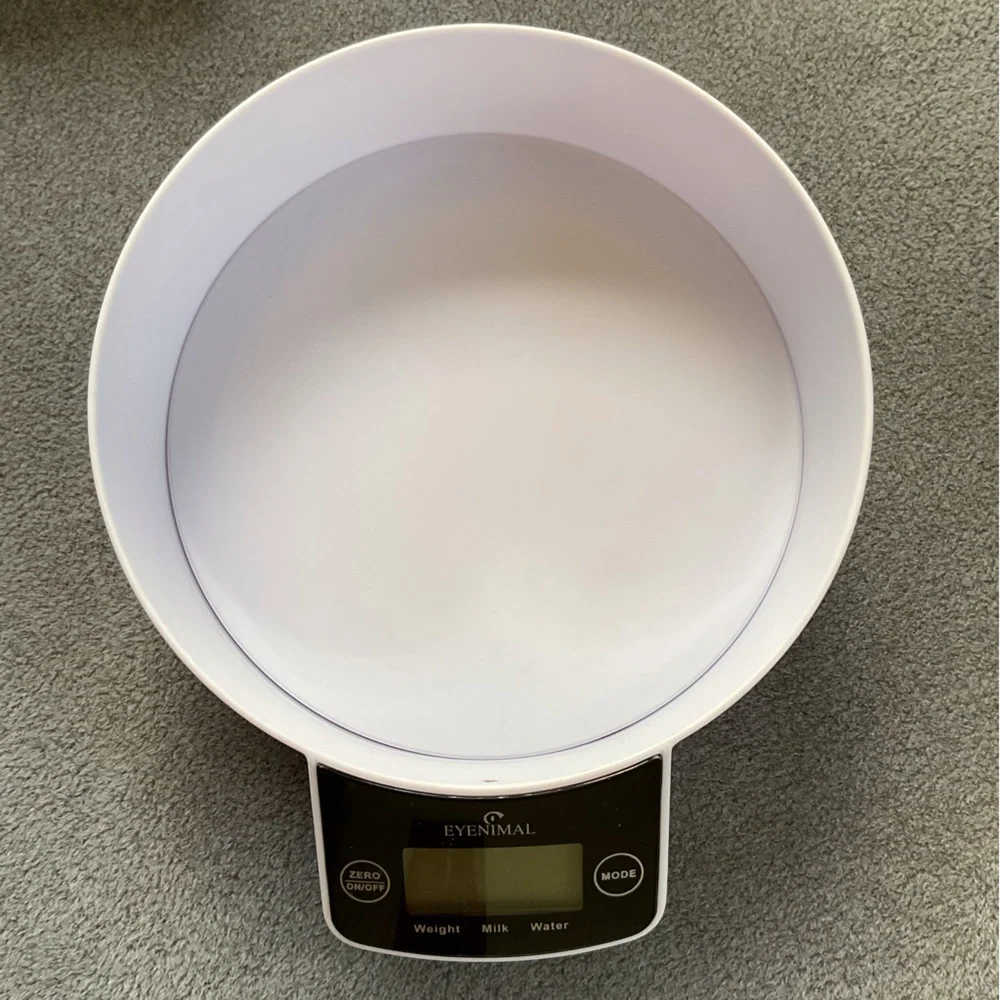 New in Box EYENIMAL Intelligent Pet Bowl White & Stainless Steel